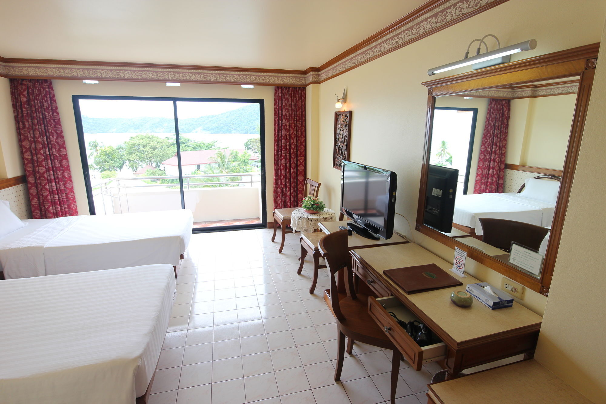 Phi Phi Hotel מראה חיצוני תמונה