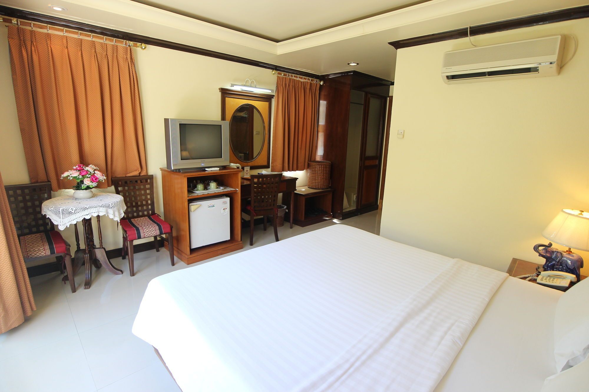 Phi Phi Hotel מראה חיצוני תמונה